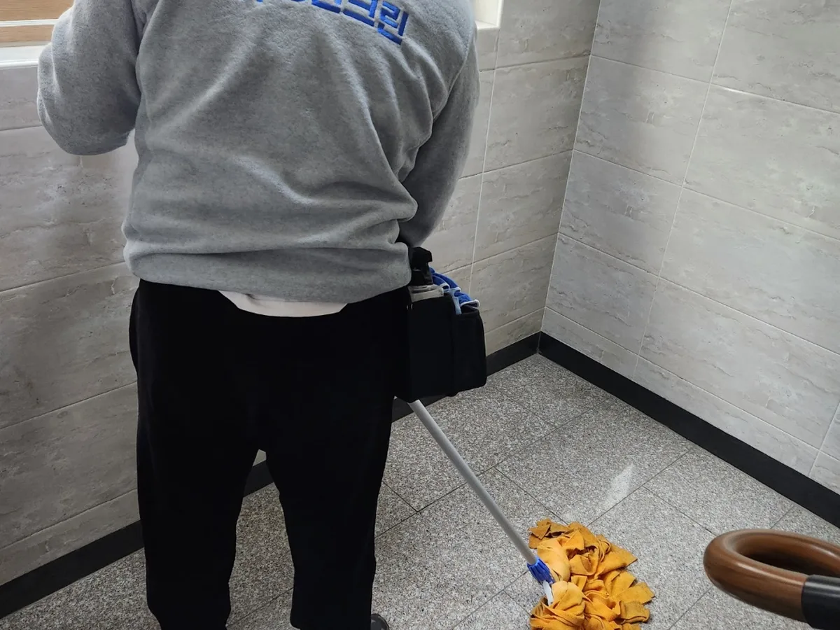노원구 상계2동 건물 복도·대기 동선 야간 위생청소 사례 - 행진크린