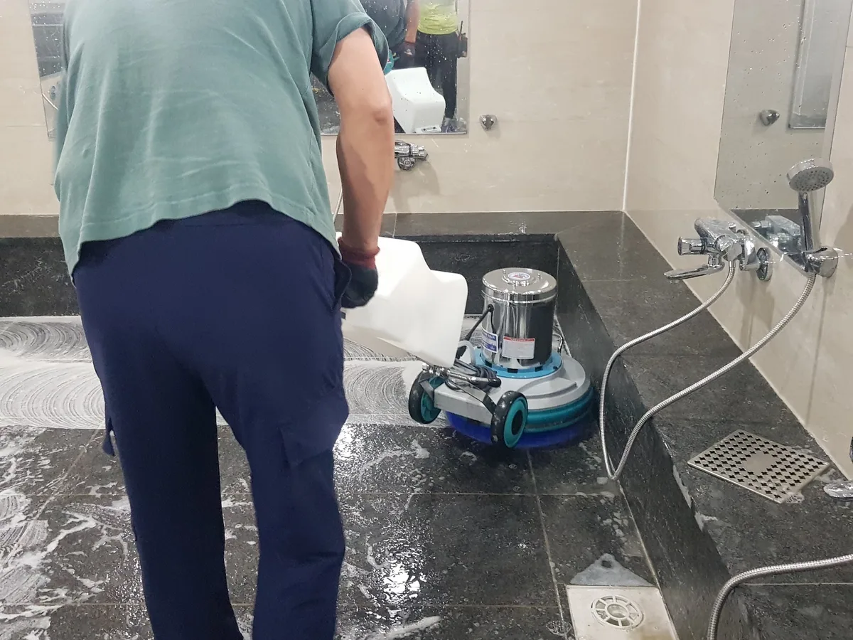 마포구 구수동 찜질방 수전·샤워기 건식 사우나 위생청소 사례 - 행진크린